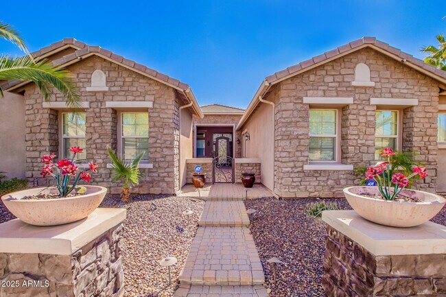 Photo - 4935 W Yearling Rd