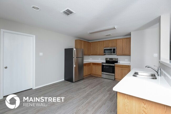 Photo - 1020 Junegrass Ln