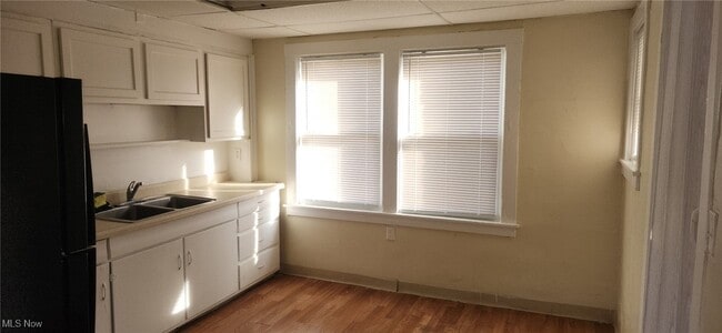 Photo - 3943-3947-3947 Riley Ave