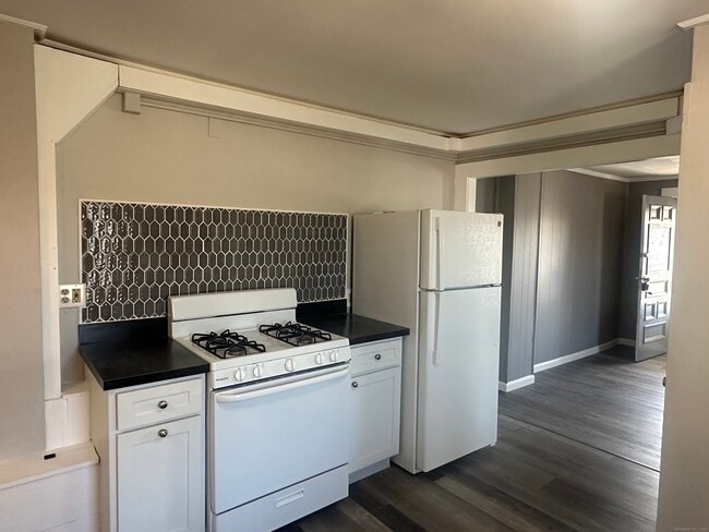 Photo - 16 Lake St Unit 2-W