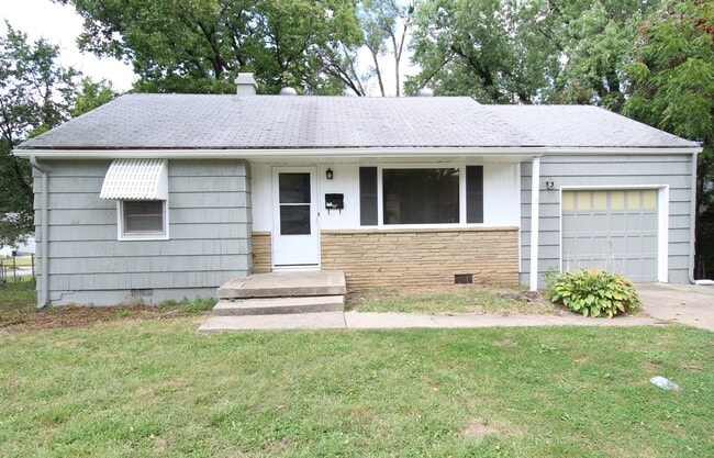 Building Photo - 2 Bedroom 1 Bath Home In The Waldo Area