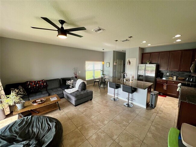 Photo - 6901 40th Ln N