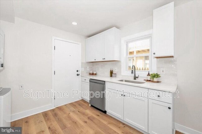 Photo - 138 E South St