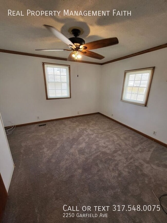 Photo - 2250 Garfield Ave