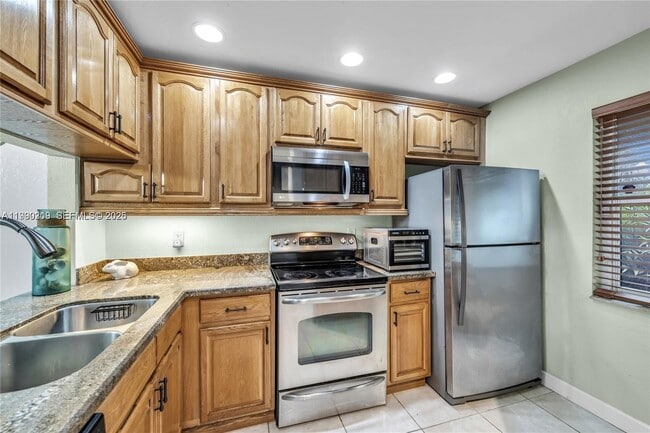 Photo - 4332 NW 120th Ln