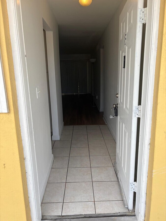 Photo - 1505 Crescent Cir Unit A13