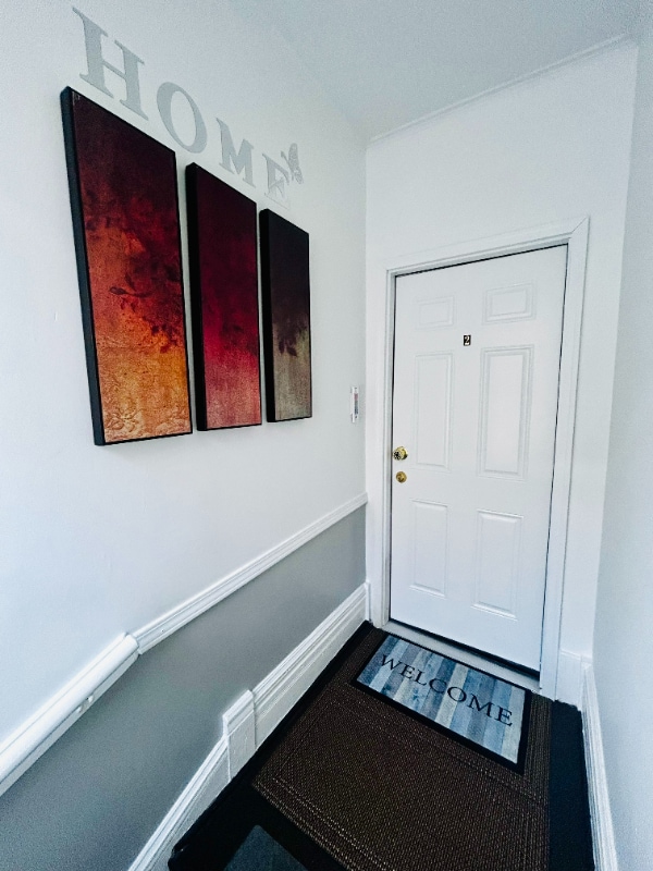 7353 S Kenwood Ave Unit 2nd floor