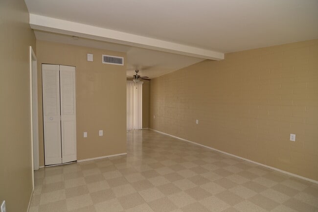 Photo - Charming 1 Bedroom 1 Bath Town home! South Tucson Location!