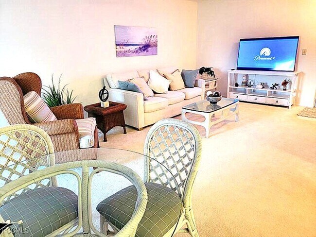 Photo - 13288 White Marsh Ln Unidad 12