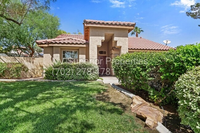 NW!! Pool!!!!  Single story!!! No Carpets!!! Cut De Sac!!! !! No HOA!!!