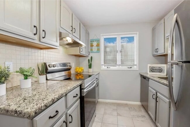 Photo - 25 Rockland St Unit 7