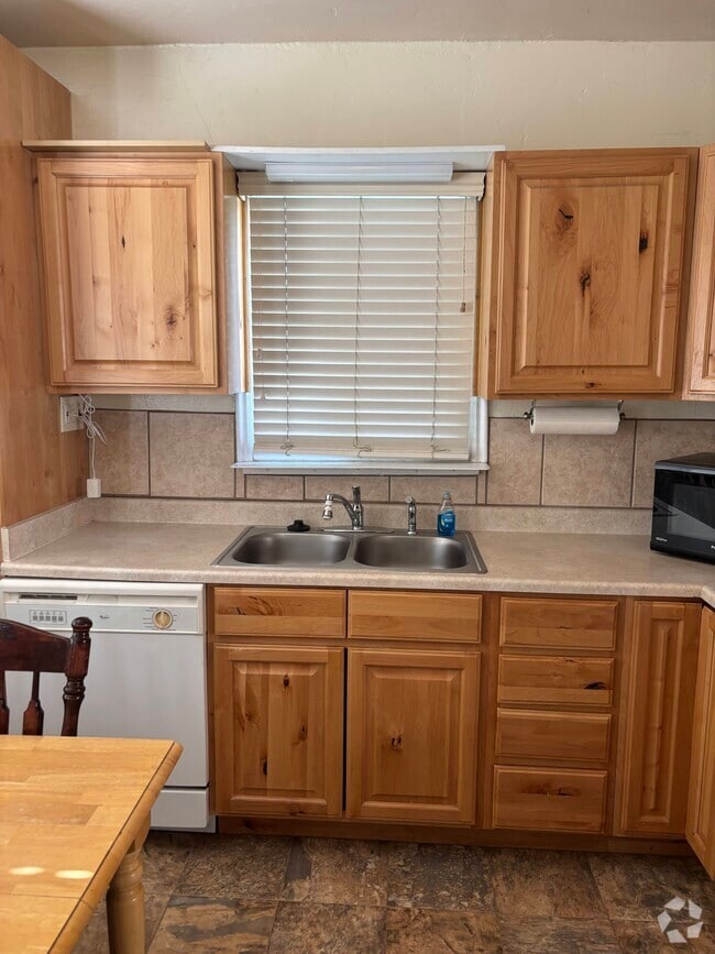 Building Photo - 290 N 300 E Unit 288 Rental