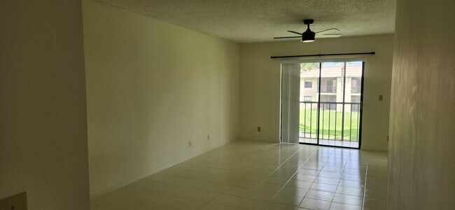 Photo - 6832 Palmetto Cir S Unit 204