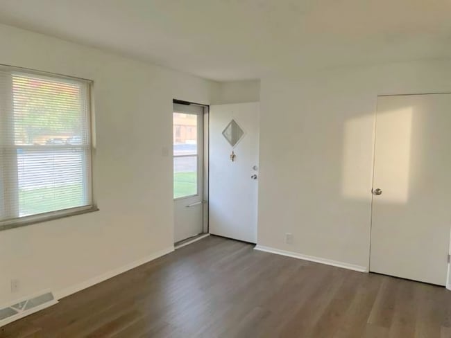 Photo - 2902-2904 W Main St Unit 2904 W Main