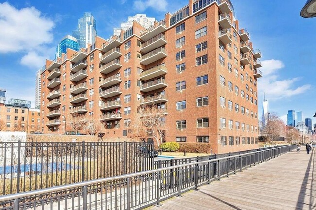 Photo - 1 Greene St Unit 109