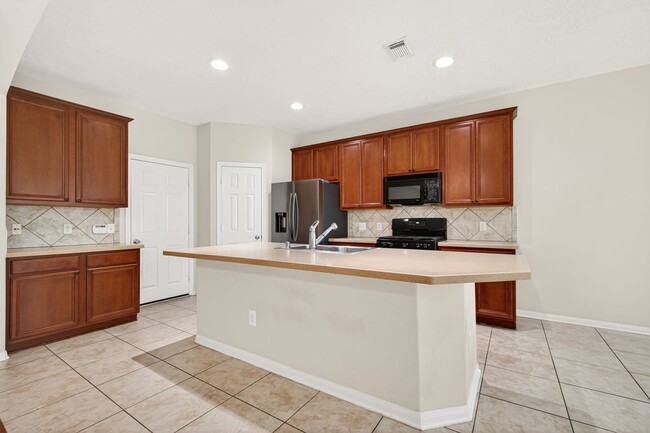 Photo - 11 Nestlewood Pl