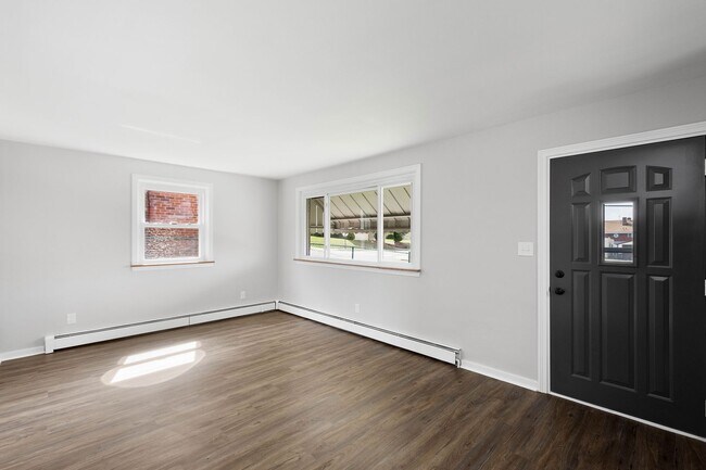 Photo - 826 Miller Ave Unit 1