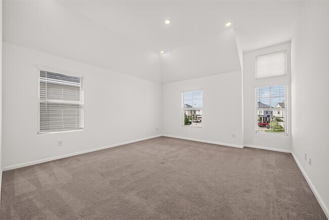 Photo - 5558 Amber Brook Ln