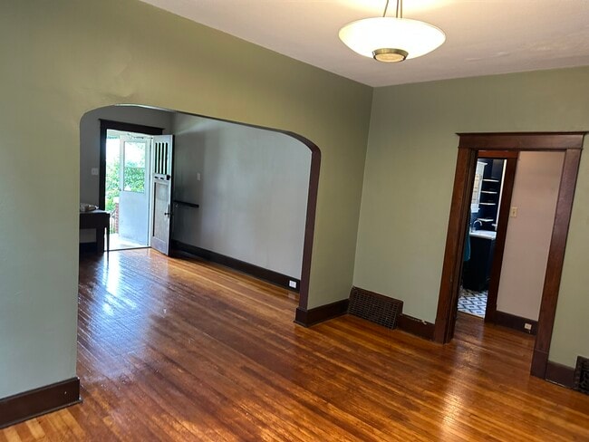 Photo - 7509 Trenton Ave