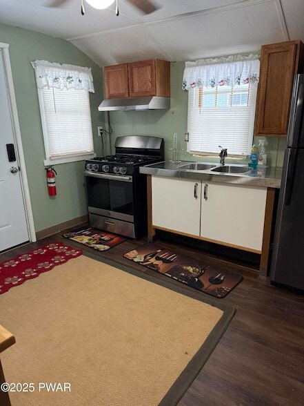 Photo - 14 Third Road Unit