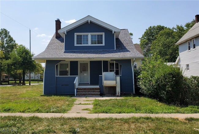 Building Photo - 1686 Avalon Rd Rental