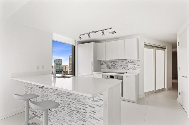 Photo - 501 NE 31st St Unit 1508
