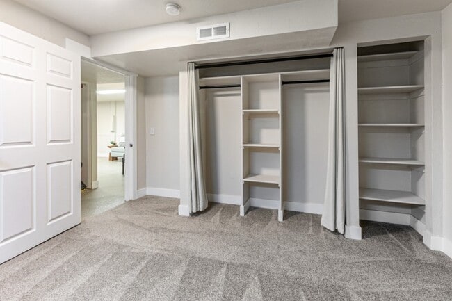 Photo - 734 S 1550 E St Unit 2