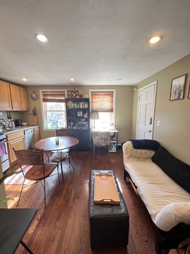 Photo - 735 Somerville Ave Unit 1