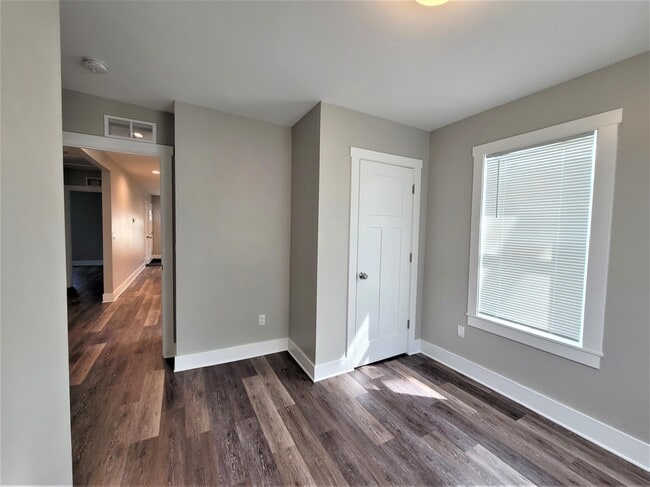 Photo - 1140 E Breckenridge St