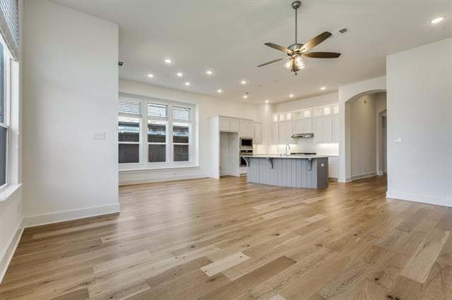 Photo - 1704 Hydrangea Ln