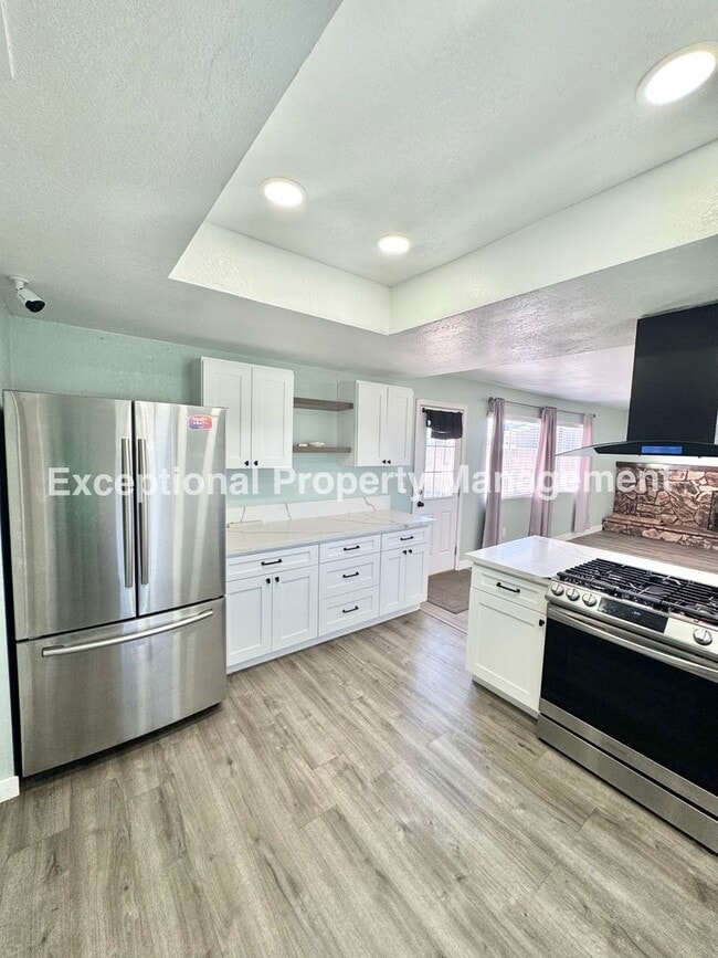 Photo - Ready to move in 3 bed 2 bath pool home