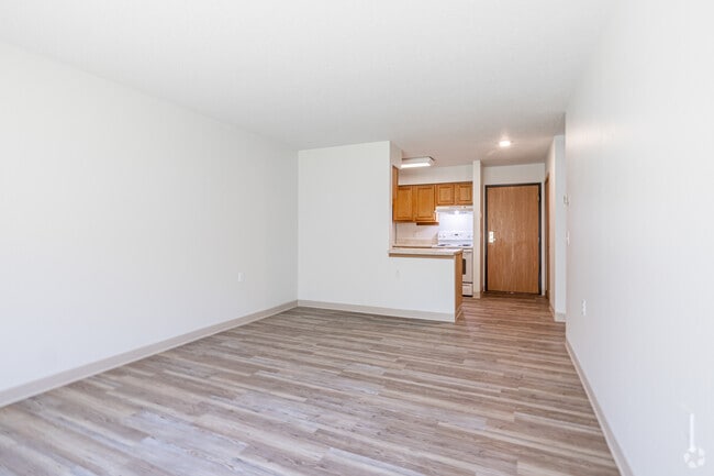 Interior Photo - Oak Terrace