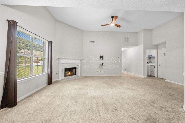 Photo - 110 Bellington Dr