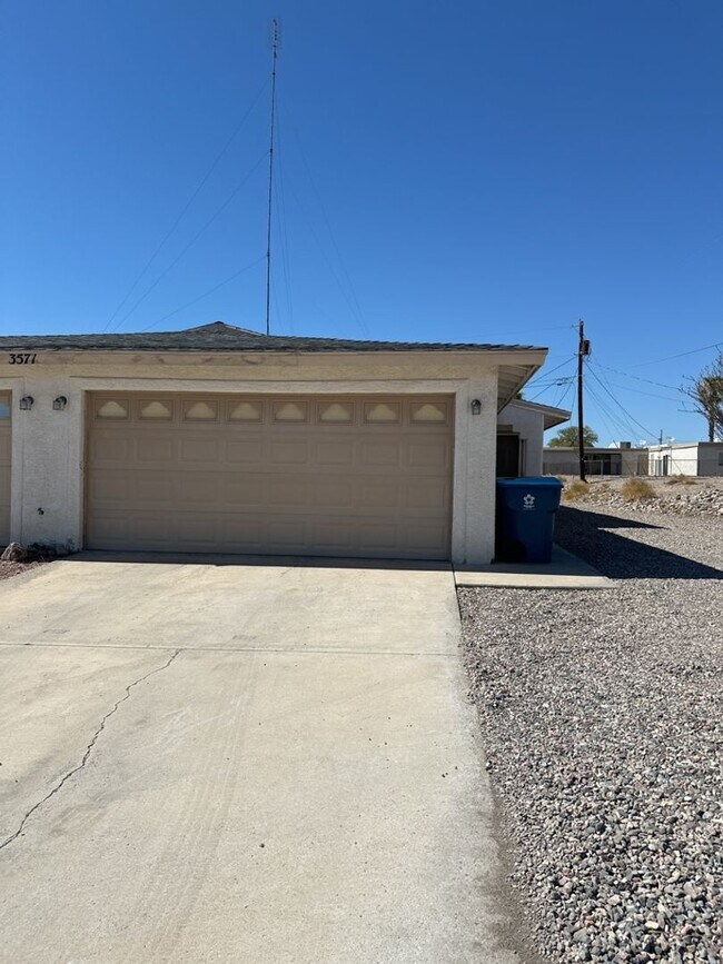 Photo - 3571 Tomahawk Dr Unidad 101