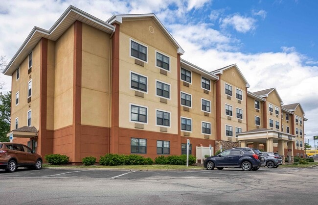 Furnished Studio-Pittsburgh - West Mifflin
