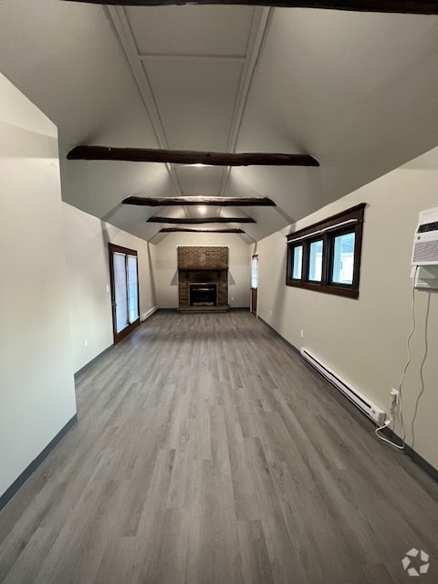 Building Photo - 216 Main St Rental