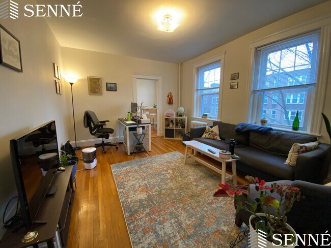 Photo - 28 Langdon St Unit 10