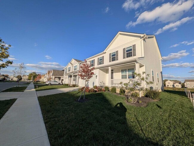 Photo - 1524 Raley Way