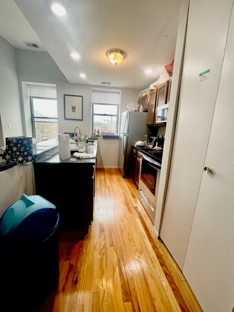 Photo - 3055 N Sheffield Ave Unit 3C