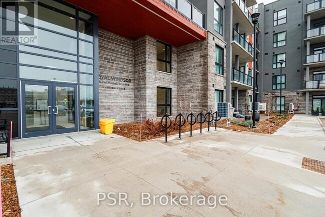 Photo - 4 Kimberly Ln