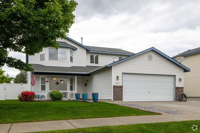 Building Photo - Beautiful updated 4 bed 2.5 bath in Hayden Rental