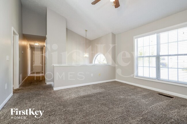 5370 Princeton Oaks Dr