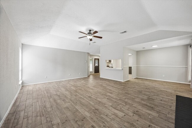 Photo - 16723 Colony Bend Dr