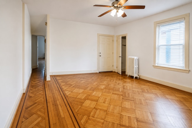 Photo - 5512 Morris St Unit 1