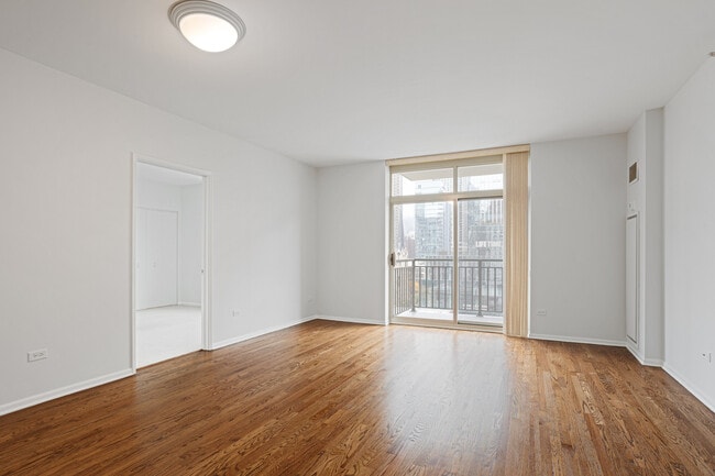 Photo - 21 W Chestnut St Unit 1106