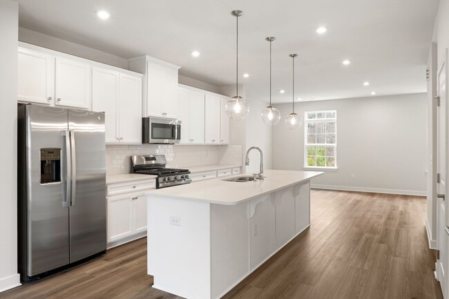 Photo - Available NOW! 4 Bed, 4 Bath in 751-South Neighborhood!