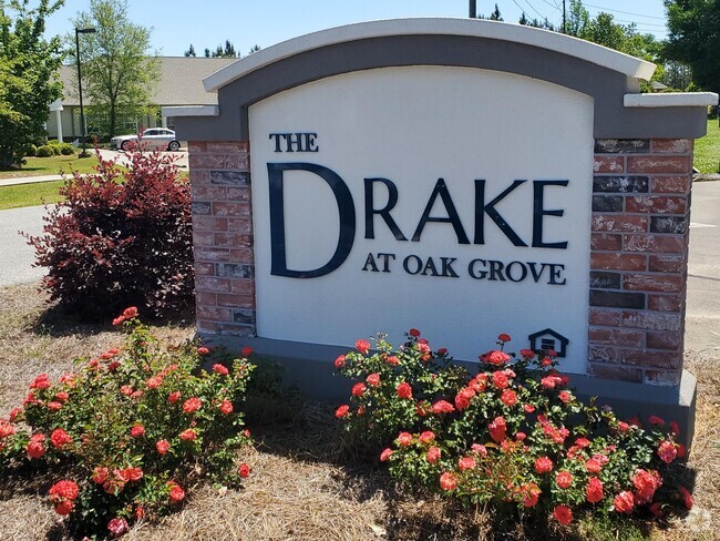 Building Photo - The Drake at Oak Grove Apartments