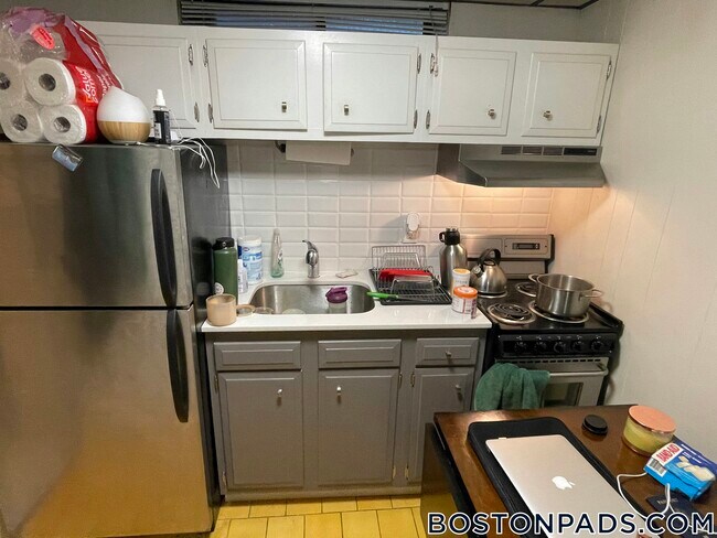 Photo - 42 Lomasney Wy Unidad 1