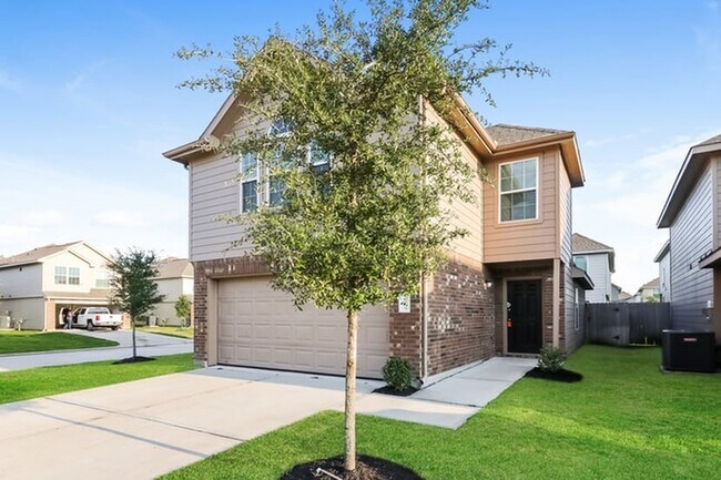 Photo - 18503 Medway River Trl