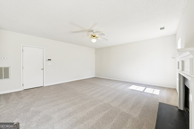 6163 Remington Park